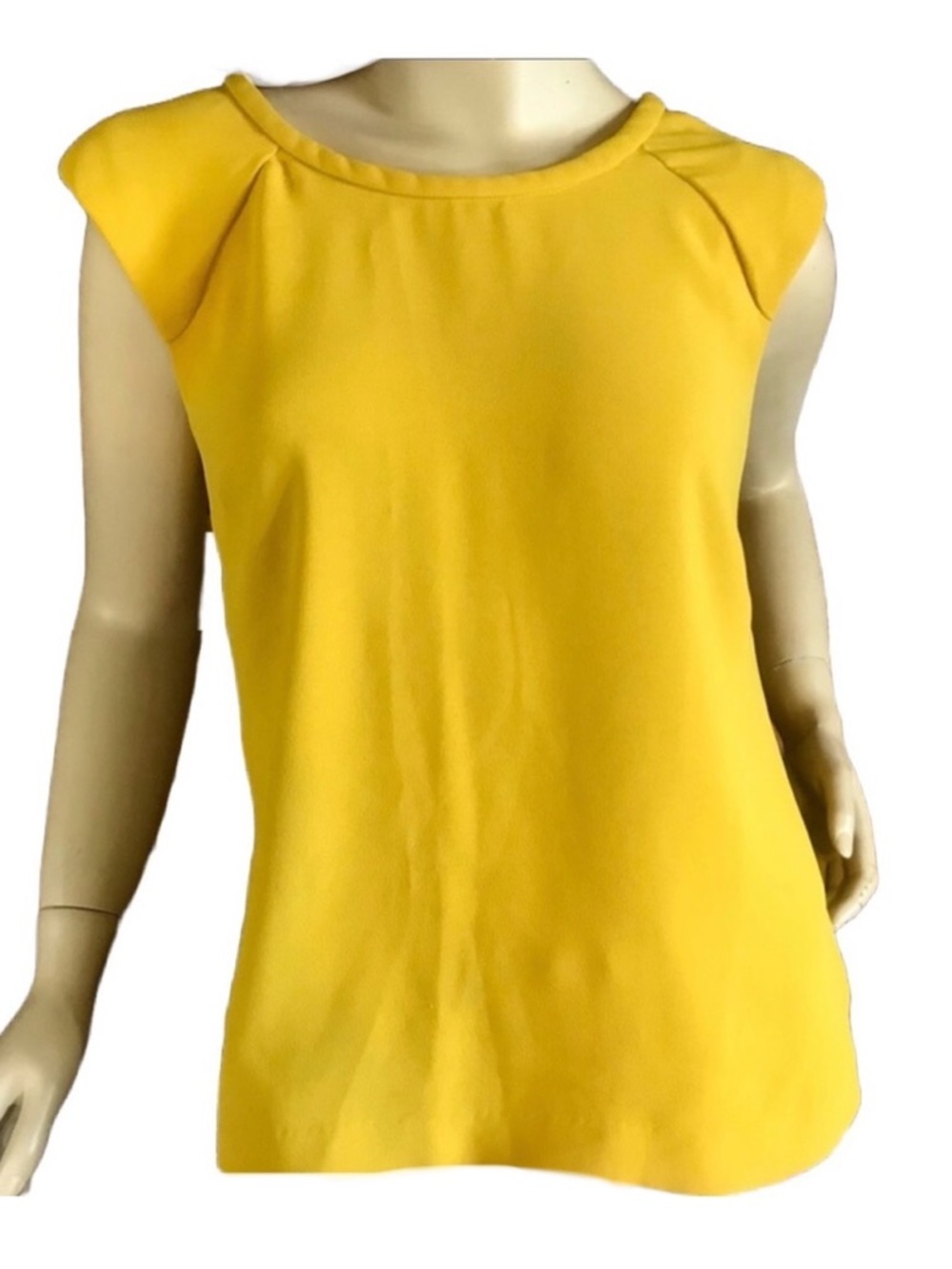 VIVIENNE VIVIENNE TAM CHARTREUSE YELLOW CAP SLEEVE PULL OVER TOP (S)